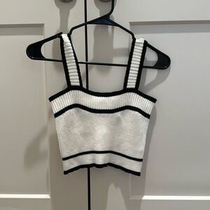 Classy Knit crop tank. Black/white